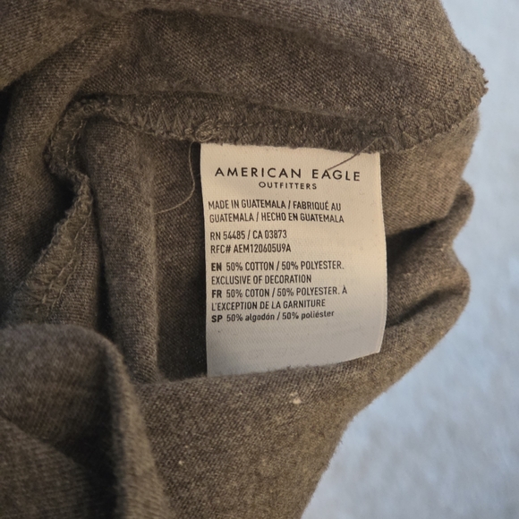 American Eagle Embroidered Gray Tee with Yellow Smiley - Picture 5 of 6